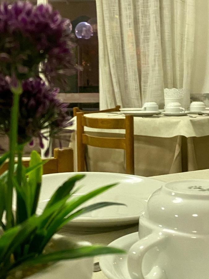 Villa Derna 里米尼 外观 照片