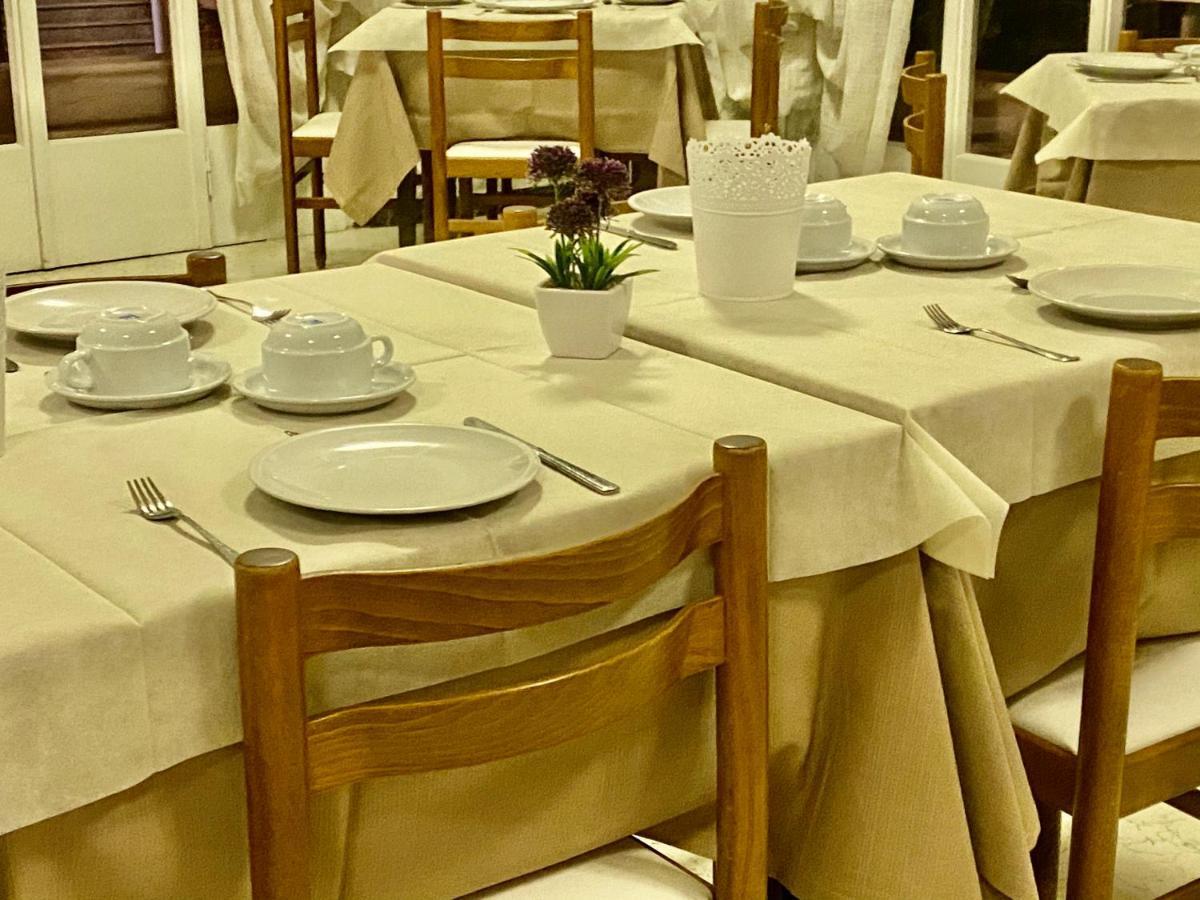Villa Derna 里米尼 外观 照片