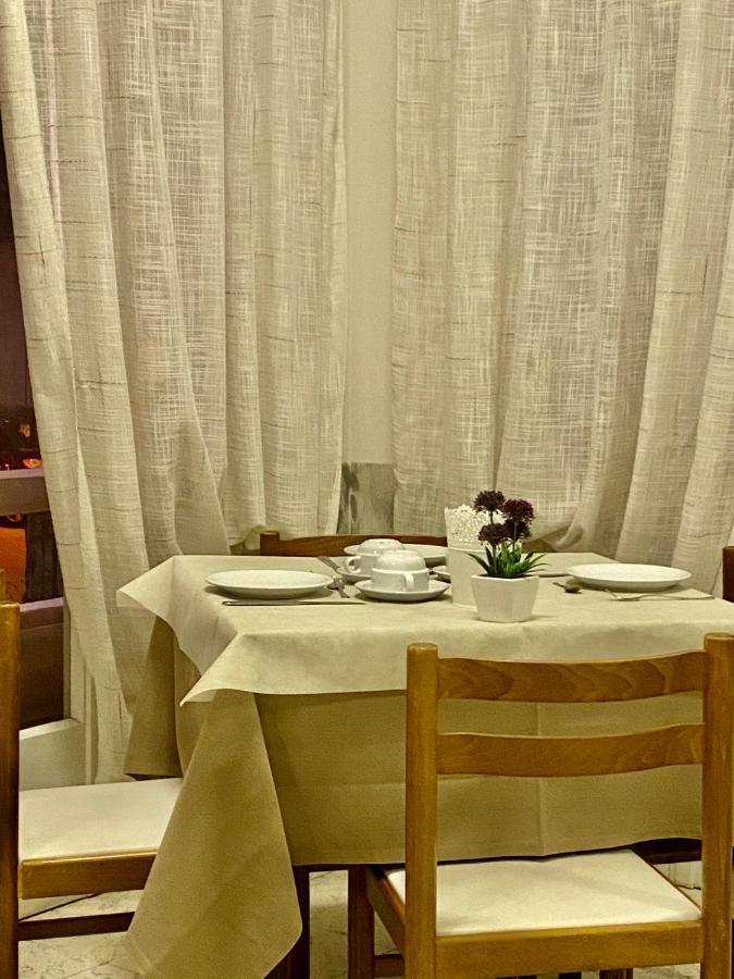 Villa Derna 里米尼 外观 照片